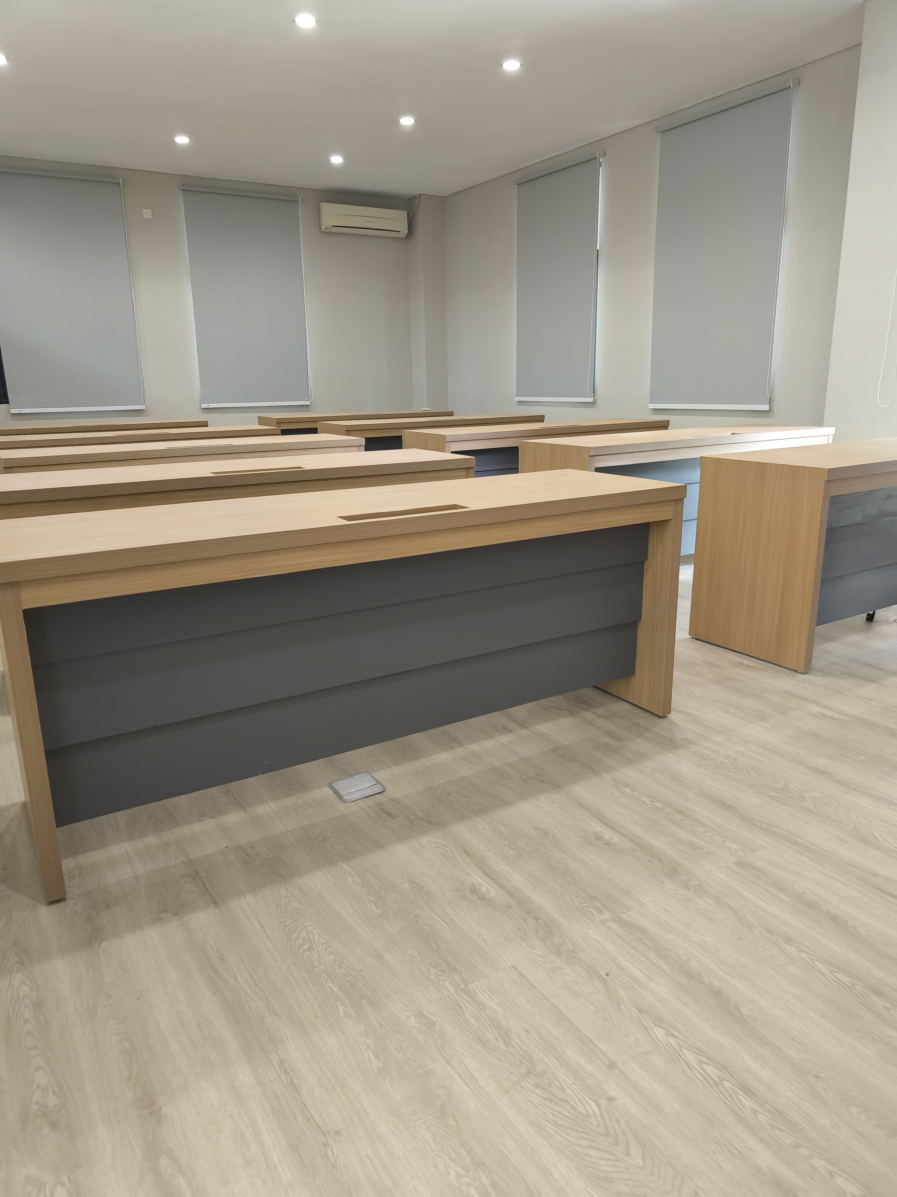 Universitas Indonesia FEB Management